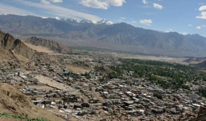 বদল গেল লাদাখের মানচিত্র! মোদির মাস্টারস্ট্রোক, এক ধাক্কায় তৈরি হলো ৫টি নতুন জেলা