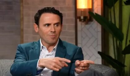 হোয়াইট হাউসে হামলা, আর প্রাণভয়ে কাঁপছেন এক জাদুকর! কোন ভয়ঙ্কর রহস্যের ইঙ্গিত দিলেন তিনি?