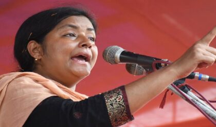 নেই বাড়ি-গাড়ি, নেই কোনো বড় বিনিয়োগ! লড়াকু মীনাক্ষী মুখোপাধ্যায়ের আসল সম্পত্তি কত?