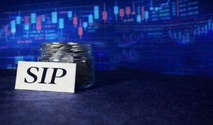 রেকর্ড হারে বন্ধ হচ্ছে SIP! হুজুগে পড়ে আপনিও কি একই ভুল করছেন? বিনিয়োগকারীদের জন্য বড় সর্তকতা