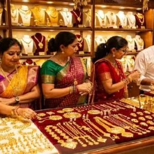 লক্ষ্মীলাভে বড় সুযোগ! বিয়ের মরশুমের মাঝেই হু হু করে নামল সোনার দাম, রাজ্যে ভরি প্রতি কত সস্তা হলো হলুদ ধাতু?