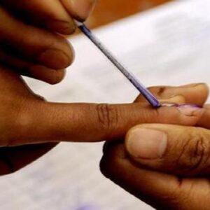 ভোটার কার্ড নেই? কুছ পরোয়া নেহি! এই ১২টি নথি থাকলেই দিতে পারবেন ভোট, জেনে নিন বুথের নিয়মাবলী