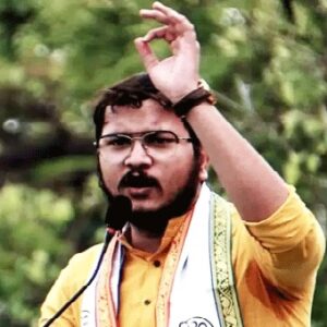 দেবাংশুর নিশানায় কেন্দ্রীয় বাহিনী! চুঁচুড়ায় তৃণমূল এজেন্টকে ‘বেধড়ক মার’, মেজাজ হারিয়ে এ কী করলেন প্রার্থী?