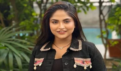 “আমায় রেহাই দিন…” দেবলীনার সোশ্যাল মিডিয়া পোস্টে আত্মহত্যার ইঙ্গিত? তোলপাড় টলিপাড়া!