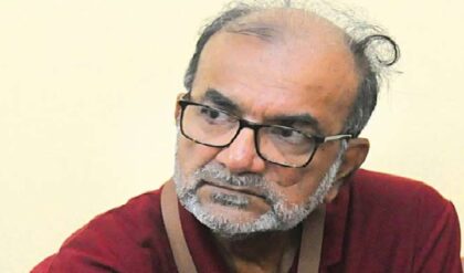 খেলা ঘোরাবে বামেরাই? এক্সিট পোলকে তুড়ি মেরে উড়িয়ে বড় ‘বিস্ময়’ ফলের দাবি বিকাশরঞ্জনের!