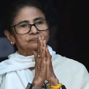 ২০২৬-এ অভাবনীয় টার্গেট! মমতার মুখে নতুন স্লোগান, বিরোধীদের উদ্দেশ্যে ছুঁড়ে দিলেন চ্যালেঞ্জ