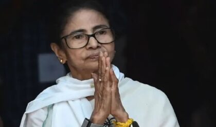 ২০২৬-এ অভাবনীয় টার্গেট! মমতার মুখে নতুন স্লোগান, বিরোধীদের উদ্দেশ্যে ছুঁড়ে দিলেন চ্যালেঞ্জ
