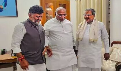 সিদ্দারামাইয়া কি সরছেন? কর্ণাটকের কুর্সি নিয়ে কংগ্রেসের অন্দরে চরম নাটক, দিল্লিতে তলব শীর্ষ নেতাদের!