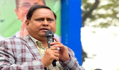 দুই আসনেই কি জয় নিশ্চিত? ফল বেরোনোর আগেই নওদা না রেজিনগর—কোনটি ছাড়ছেন হুমায়ুন কবীর?