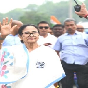 সাফল্যে উচ্ছ্বাস, ব্যর্থতায় ভরসা! আইসিএসই-আইএসসি পড়ুয়াদের জন্য মমতার ‘ম্যাজিক’ বার্তা সাফল্যে উচ্ছ্বাস, ব্যর্থতায় ভরসা! আইসিএসই-আইএসসি পড়ুয়াদের জন্য মমতার ‘ম্যাজিক’ বার্তা