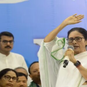 শুভেন্দুর মনোনয়ন ঘিরে ধুন্ধুমার! ‘আমার পোস্টারে থুতু দিচ্ছিলে কেন?’ মেজাজ হারিয়ে প্রশ্ন মমতার