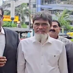 “ভোটের মুখে বড় জয় কংগ্রেসের! ট্রাইব্যুনালের নির্দেশে ভোটাধিকার ফিরে পেলেন মহতাব শেখ!”