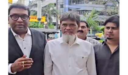 “ভোটের মুখে বড় জয় কংগ্রেসের! ট্রাইব্যুনালের নির্দেশে ভোটাধিকার ফিরে পেলেন মহতাব শেখ!” “ভোটের মুখে বড় জয় কংগ্রেসের! ট্রাইব্যুনালের নির্দেশে ভোটাধিকার ফিরে পেলেন মহতাব শেখ!”