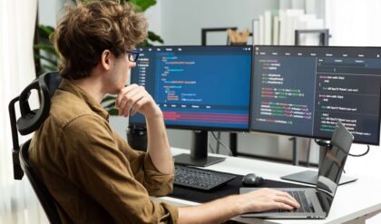 কাজ নেই, শুধু ফোন ঘাঁটা! অফিসের আসল সত্য ফাঁস করলেন IIT প্রাক্তনী? তোলপাড় নেটপাড়া!