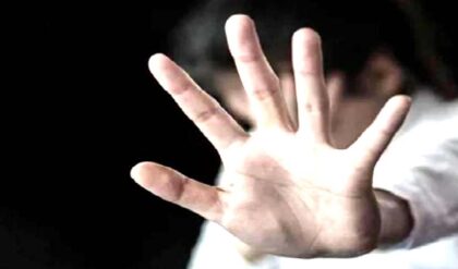 নারী সুরক্ষা নিয়ে বড় প্রশ্ন! সহপাঠিনীকে হেনস্থা ও নিগ্রহের অভিযোগে উত্তাল কানপুর বিশ্ববিদ্যালয়