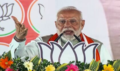 “বোনদের অধিকার নিয়ে রাজনীতি নয়!” মহিলা সংরক্ষণ বিলে কংগ্রেসের সমর্থন চাইলেন মোদী