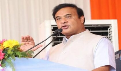 “বিজেপি হলো গঙ্গার মতো, এখানে এলে সব পাপ ধুয়ে যায়!” শিলাদিত্য দেবের মন্তব্যে তোলপাড়