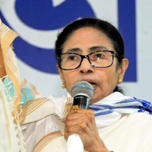 “৫০০ টাকা দিয়ে লোক এনেছিল শুভেন্দু!” ভবানীপুরে ভাড়ায় ভিড়? মমতার বিস্ফোরক দাবি