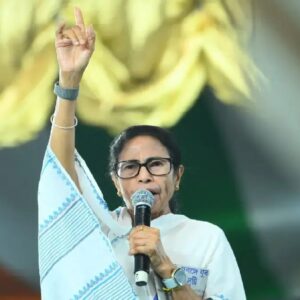 ‘আমি লড়েছিলাম বলেই ৩২ লাখ মানুষের নাম ভোটার তালিকায়!’ সুপ্রিম কোর্টে যাওয়ার হুঁশিয়ারি দিয়ে ফের বিস্ফোরক মমতা ‘আমি লড়েছিলাম বলেই ৩২ লাখ মানুষের নাম ভোটার তালিকায়!’ সুপ্রিম কোর্টে যাওয়ার হুঁশিয়ারি দিয়ে ফের বিস্ফোরক মমতা