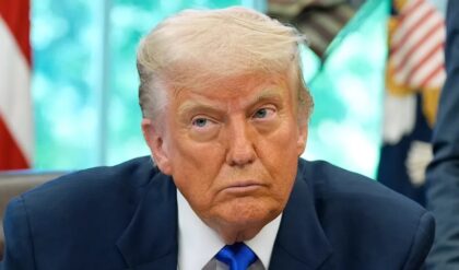 ‘ইরানকে অস্ত্র দিলেই ৫০% শুল্ক!’ হুঙ্কার ট্রাম্পের, আমেরিকার নয়া হুঁশিয়ারিতে কাঁপছে বিশ্ব বাণিজ্য