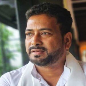 পুলিশকে সরাসরি হুমকি! শিলিগুড়িতে বিপাকে বিজেপি নেতা শঙ্কর ঘোষ, জামিন অযোগ্য ধারায় ফাঁসলেন বিধায়ক? পুলিশকে সরাসরি হুমকি! শিলিগুড়িতে বিপাকে বিজেপি নেতা শঙ্কর ঘোষ, জামিন অযোগ্য ধারায় ফাঁসলেন বিধায়ক?