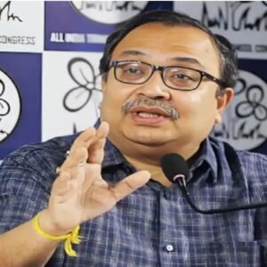 ১৩ বছর পর জেলের বাইরে সুদীপ্ত সেন! সারদা কর্তার মুক্তি নিয়ে কুণাল ঘোষের গলায় ভিন্ন সুর, কী ইঙ্গিত দিলেন নেতা? ১৩ বছর পর জেলের বাইরে সুদীপ্ত সেন! সারদা কর্তার মুক্তি নিয়ে কুণাল ঘোষের গলায় ভিন্ন সুর, কী ইঙ্গিত দিলেন নেতা?