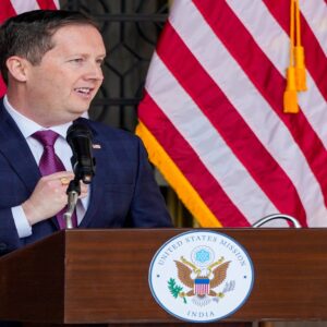 ভারত-আমেরিকা ‘মেগা ডিল’! মাসের শেষেই ওয়াশিংটন পাড়ি দিচ্ছে ভারতীয় প্রতিনিধি দল, কী এই বিশেষ চুক্তি?