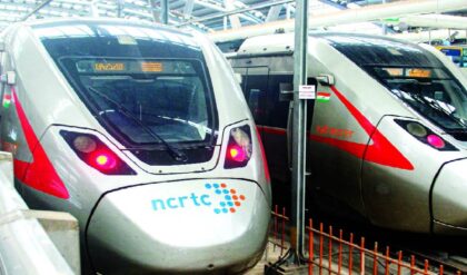 দিল্লি থেকে ঋষিকেশ মাত্র ২.৫ ঘণ্টায়! উত্তরাখণ্ডে ‘নমো ভারত’ ট্রেন চালুর বড় আর্জি ধামির দিল্লি থেকে ঋষিকেশ মাত্র ২.৫ ঘণ্টায়! উত্তরাখণ্ডে ‘নমো ভারত’ ট্রেন চালুর বড় আর্জি ধামির