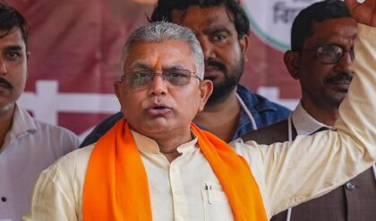 “৪ মে-র পর বাংলায় হিংসা ভ্যানিশ!” মেদিনীপুর থেকে মমতাকে চরম হুঁশিয়ারি দিলীপ ঘোষের