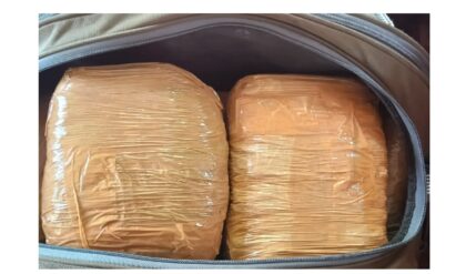 ভোরের কলকাতায় বড়সড় ড্রাগ অপারেশন! স্ট্র্যান্ড রোডে ২০ কেজি গাঁজা-সহ পুলিশের জালে ৩, তোলপাড় শহর!