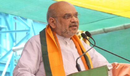 রানি রাসমণির নাম ভুল উচ্চারণ! ভোটকুশলী শাহকে ‘বাঙালি বিরোধী’ তোপ তৃণমূলের, উত্তাল রাজ্য রাজনীতি! রানি রাসমণির নাম ভুল উচ্চারণ! ভোটকুশলী শাহকে ‘বাঙালি বিরোধী’ তোপ তৃণমূলের, উত্তাল রাজ্য রাজনীতি!