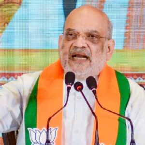 বিজেপি জিতলে কি কোনো ‘বহিরাগত’ বসবে কুর্সিতে? ডেবরার সভা থেকে নাম না করে বড় ধামাকা অমিত শাহের!