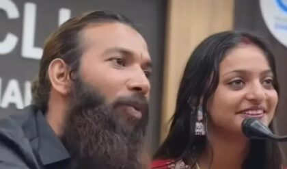 বিয়ের পরেই পর্দা ফাঁস! ‘কুম্ভ গার্ল’ মোনালিসা আসলে নাবালিকা? চাঞ্চল্যকর রিপোর্টে বিপাকে স্বামী!