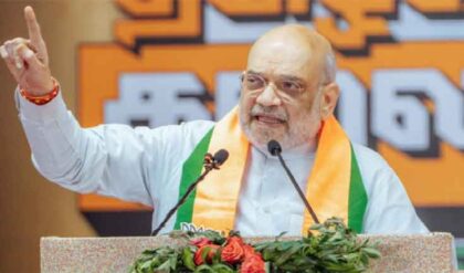 “পদ্মফুলে ভোট দিন, সিন্ডিকেট রাজ গঙ্গায় বিসর্জন দেব!” ডেবরা থেকে তৃণমূলকে চরম হুঁশিয়ারি অমিত শাহের!