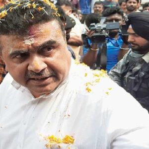 “ভয় পাই না!” জয় বাংলা স্লোগান দিতেই গাড়ি থেকে নেমে চ্যালেঞ্জ শুভেন্দু অধিকারীর