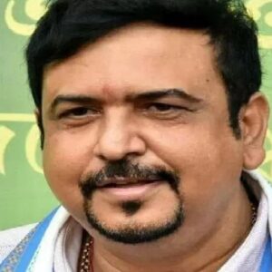 হাসপাতাল থেকে ফিরেই ‘ফুল ফর্ম’-এ সুজিত বসু! অসুস্থতা ভুলে ময়দানে নেমেই দিলেন বড় চমক