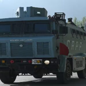 কাশ্মীর থেকে সোজা বাংলায়! অশান্তি রুখতে নামছে সেনার ‘বুলেটপ্রুফ’ দানব, কাঁপছে দুষ্কৃতীরা?