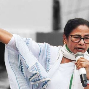 “আজ মধ্যরাত থেকেই বড় অপারেশন!” গোপন খবর পেয়েই জনসভায় বিস্ফোরক মমতা, তুঙ্গে চাঞ্চল্য