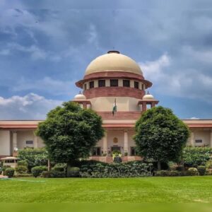 ভোট দেওয়া কি আপনার মৌলিক অধিকার? বড় ঘোষণা করল সুপ্রিম কোর্ট, কারণ শুনলে চমকে যাবেন!