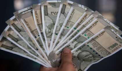 মাসে ৩০০০ টাকা! বাংলার মহিলাদের জন্য বিজেপির ‘অন্নপূর্ণা ভাণ্ডার’, ক্ষমতায় এলে কবে থেকে মিলবে সুবিধা?