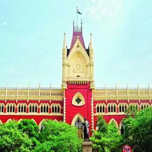 স্বামীর সঙ্গে অশান্তি ভুলে অবশেষে কানাডায় রাজি স্ত্রী! হাইকোর্টের নির্দেশে শর্তসাপেক্ষে মিটছে বিবাদ?