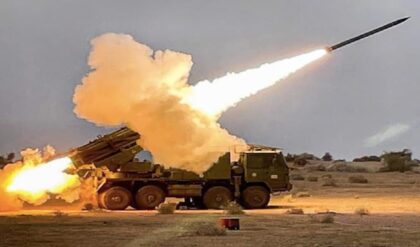 শত্রু ট্যাঙ্কের কালান্তক ‘ধ্রুবস্ত্র’! ভারতীয় সেনার হাতে এল এমন এক মিসাইল, যা মুহূর্তেই ছাই করবে শত শত ট্যাঙ্ক