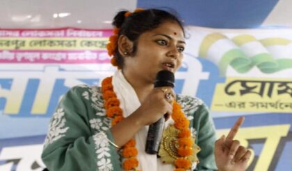 “বিজেপি নেতারা যে স্কুলে পড়েন, মমতা দিদি সেখানকার প্রিন্সিপাল!” সায়নী ঘোষের বিস্ফোরক ইন্টারভিউ