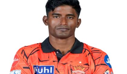 ছেলের জুতোর জন্য মা বেচলেন গয়না! অভাবকে জয় করে আজ কোটি টাকার আইপিএল মঞ্চে বিহারের সাকিব ছেলের জুতোর জন্য মা বেচলেন গয়না! অভাবকে জয় করে আজ কোটি টাকার আইপিএল মঞ্চে বিহারের সাকিব