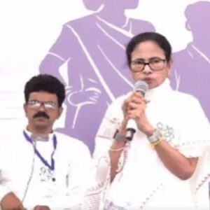 “একজনকে ধরলে ১০০০ জন বেরোবে!” আই-প্যাক কাণ্ডে এজেন্সি-বিজেপিকে প্রকাশ্য চ্যালেঞ্জ মমতার