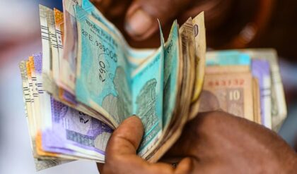 পিপিএফ-এ বিনিয়োগ করে মাসে ৬১,০০০ টাকা পেনশন! অবাস্তব মনে হলেও এটাই সত্যি, জানুন জাদুর ফর্মুলা!