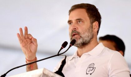 তৃণমূল-বিজেপি দুইই চোর! উত্তরবঙ্গ থেকে হুঙ্কার রাহুলের, ২০২৬-এ কি তবে ‘হাত’-এই ভরসা বাঙালির?