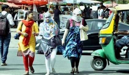 চব্বিশের সেই হাহাকার কি ফিরছে ছাব্বিশে? বৈশাখের শুরুতেই দক্ষিণবঙ্গে লু-এর সতর্কতা! চব্বিশের সেই হাহাকার কি ফিরছে ছাব্বিশে? বৈশাখের শুরুতেই দক্ষিণবঙ্গে লু-এর সতর্কতা!