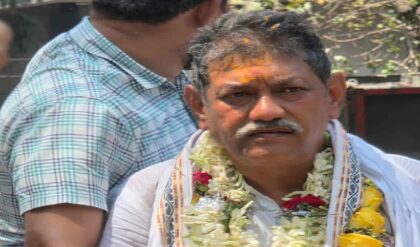 মনোনয়ন ঘিরে জনজোয়ার! পশ্চিম বর্ধমানে শক্তিপ্রদর্শন তৃণমূলের, কি বার্তা দিলেন ‘ক্যাপ্টেন’?