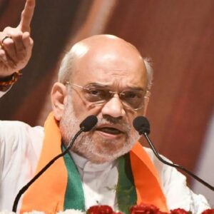 “২৩ এপ্রিল হিসেব হবে, গুন্ডাদের উল্টো করে ঝুলিয়ে সোজা করব!” জলপাইগুড়িতে দাঁড়িয়ে মেগা হুঙ্কার অমিত শাহের